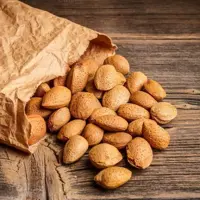 بادام محلی دیم دشمن زیاری (3 کیلو)