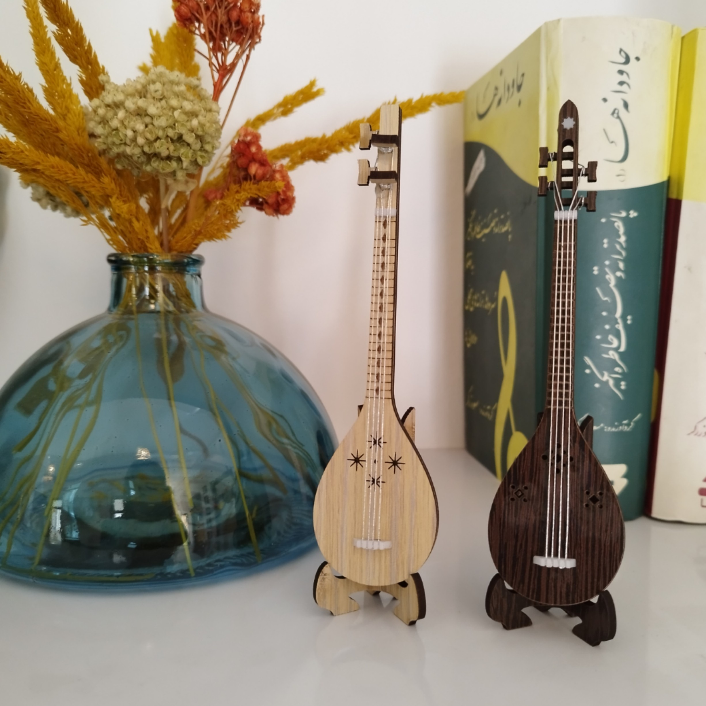 ماکت دکوری سه تار