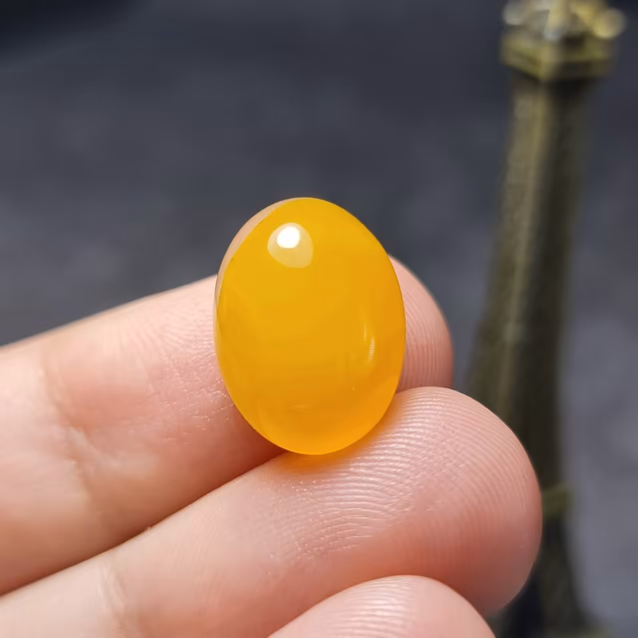  نگین سنگ عقیق زرد اصل معدنی
کد  28207