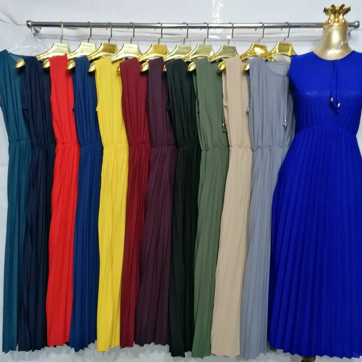 ساحلی زنانه