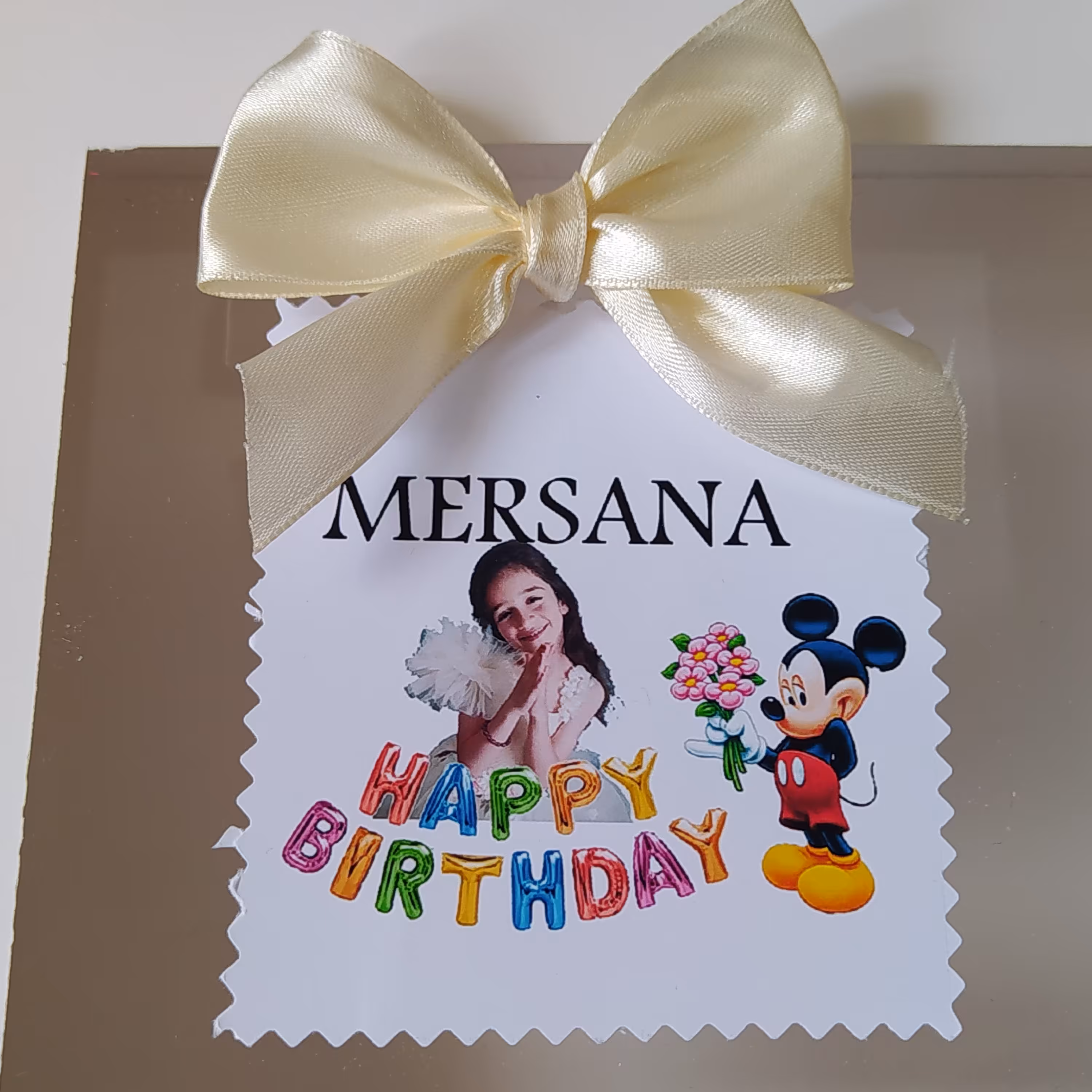 جعبه پذیرایی تولد(پک10تایی)جنس مقوا ایندربرد کاملا مقاوم وبهداشتی