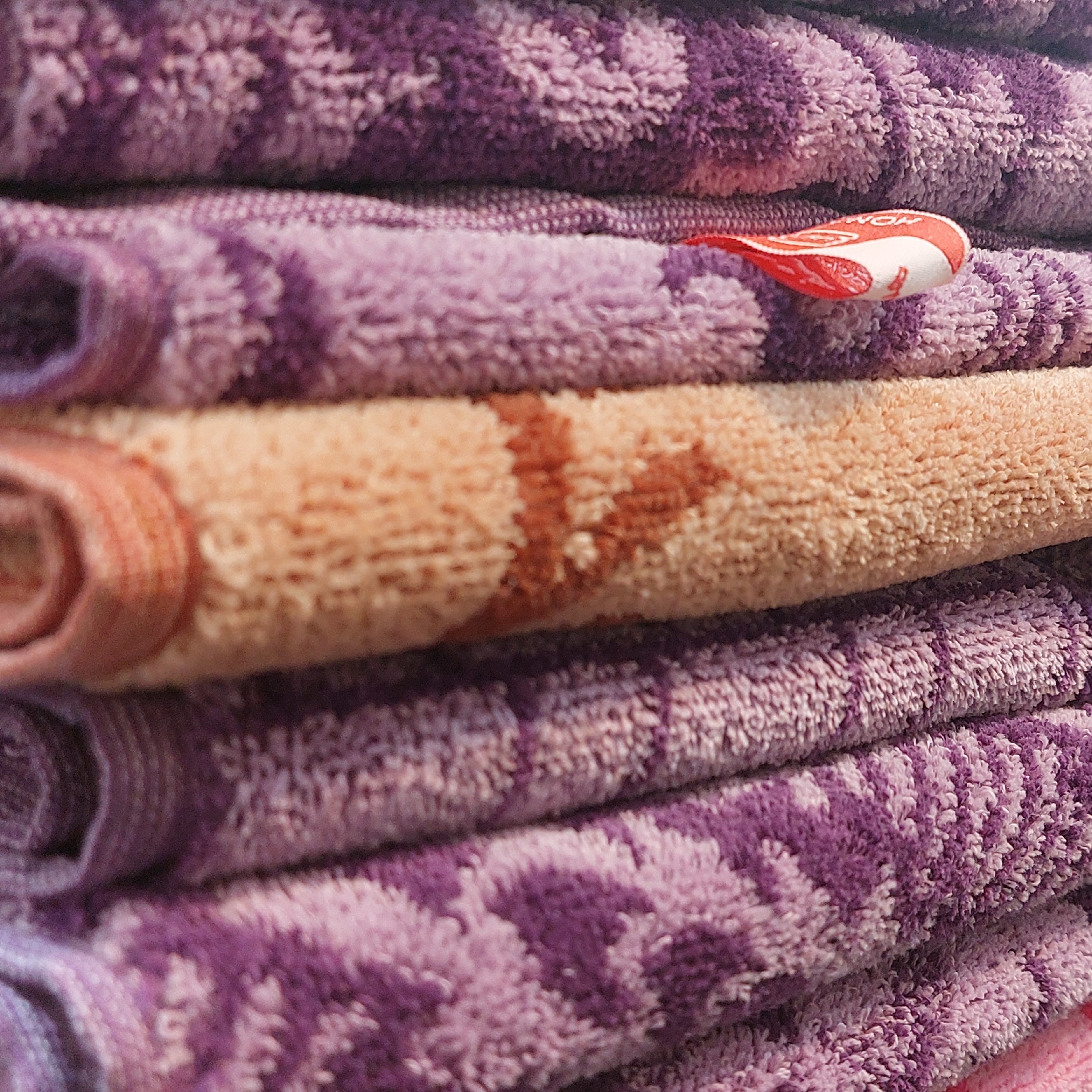 حوله دستی گلدار   ( هنر )