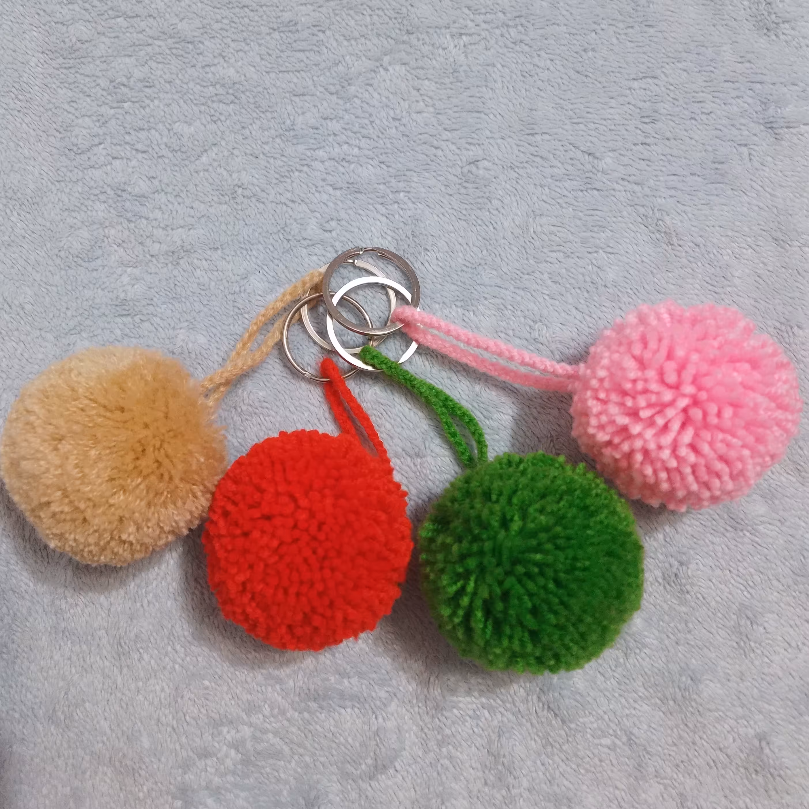 سرکلیدی پوم پوم