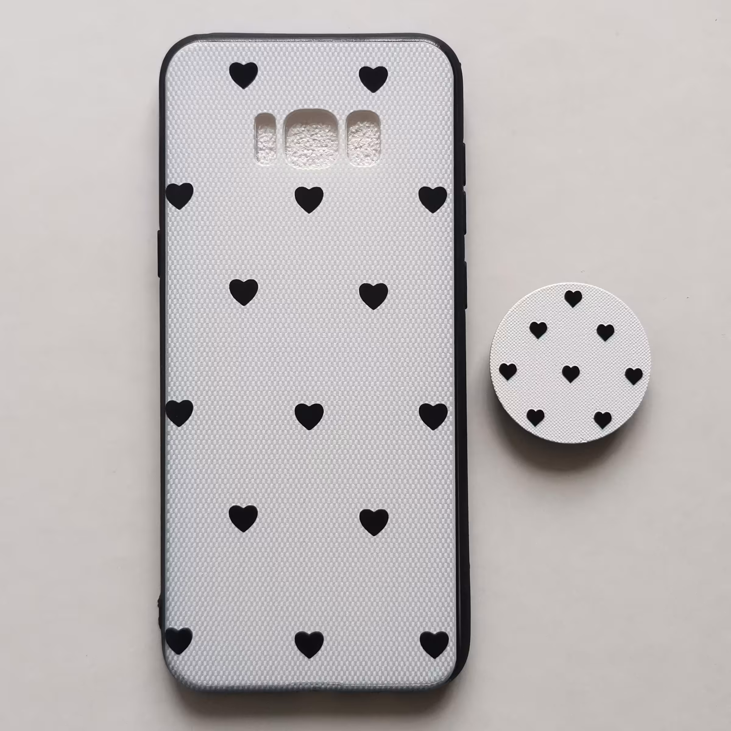 قاب طرحدار  پاپ سوکت دار قلب مشکی گوشی سامسونگ S8 plus