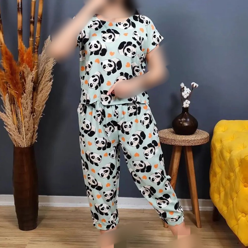 لباس زنانه ست کراپ و شلوار برمودا خانگی نخی درجه 1 زنانه و دخترانه 