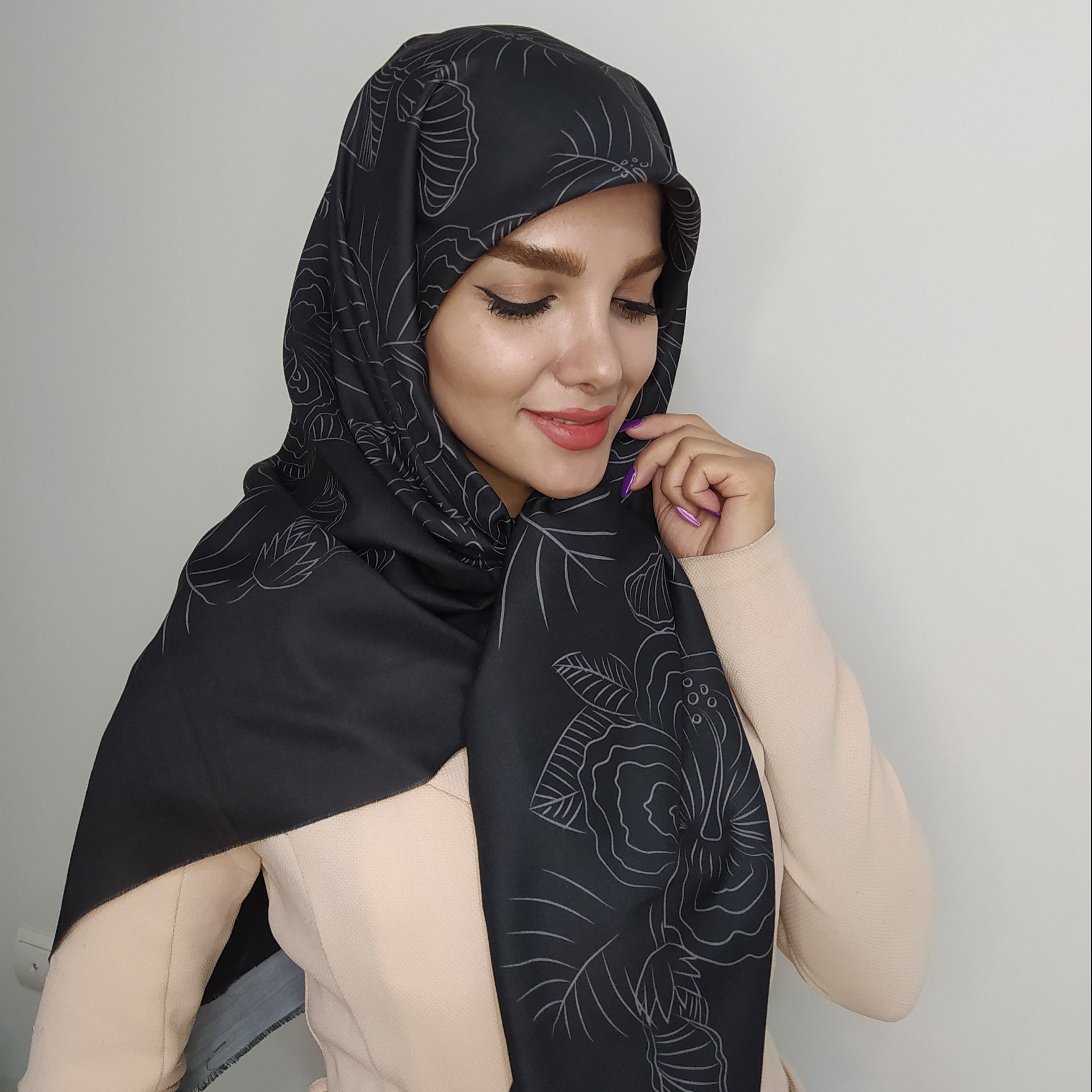 روسری نخی قواره 135 طرح گل