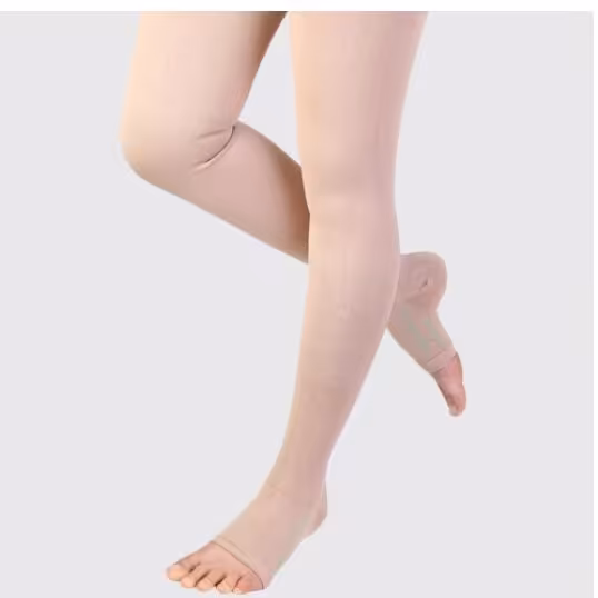 جوراب واریس (با کف بالای ران AG) مدل طب و صنعت کد 70700