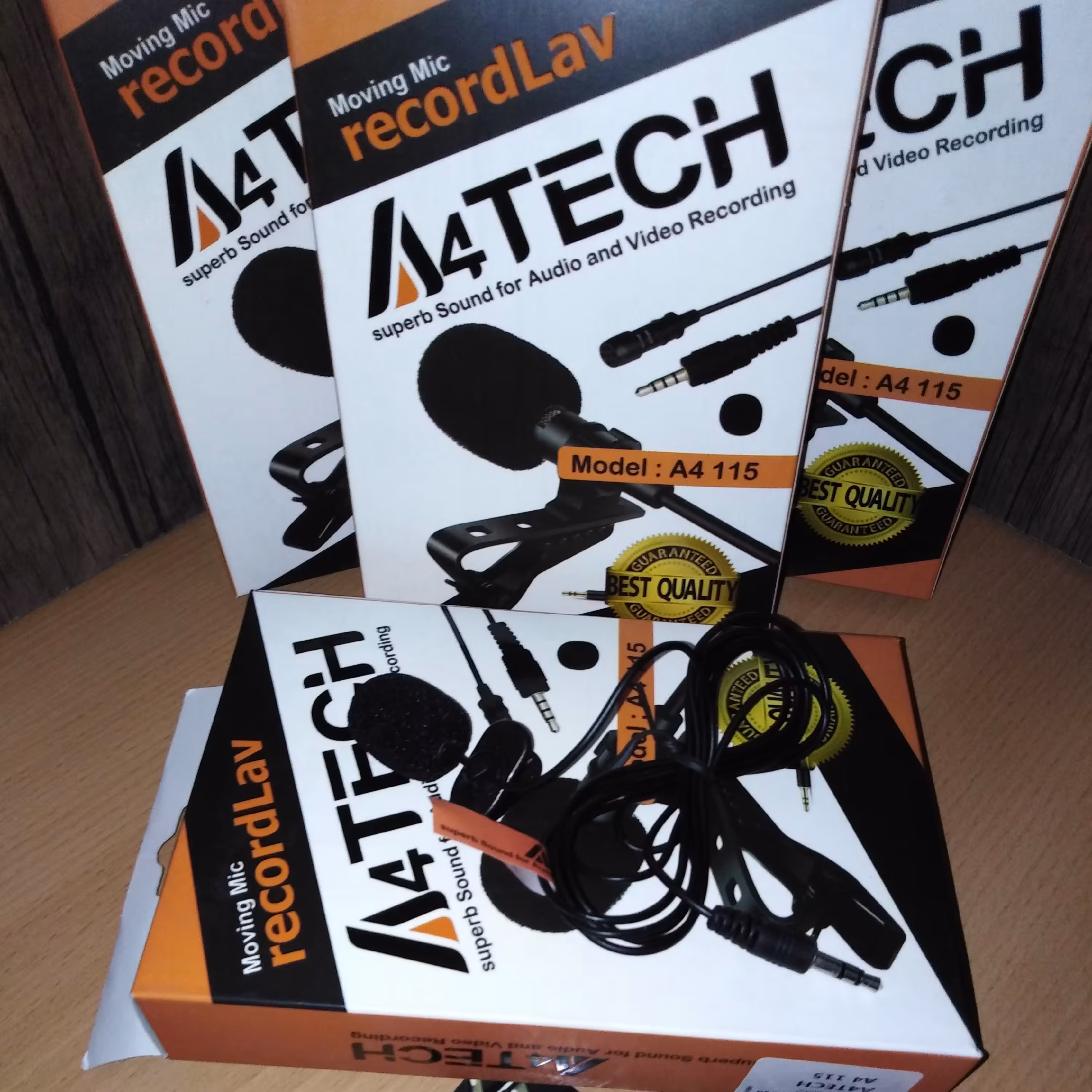 میکروفن یقه ای رنگ مشکی