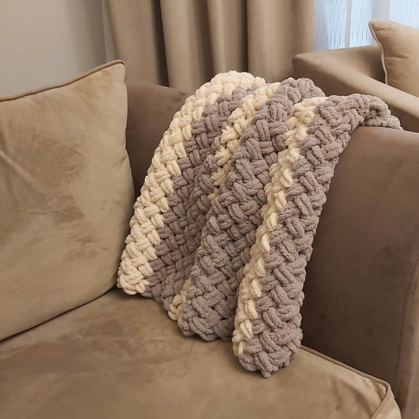 شال مبل پافیِ مریم بانو، سایز 90در90، دو رنگ بافت حصیریِ دو رنگ ،فوق  العاده نرم و گرم بدون پرزدهی