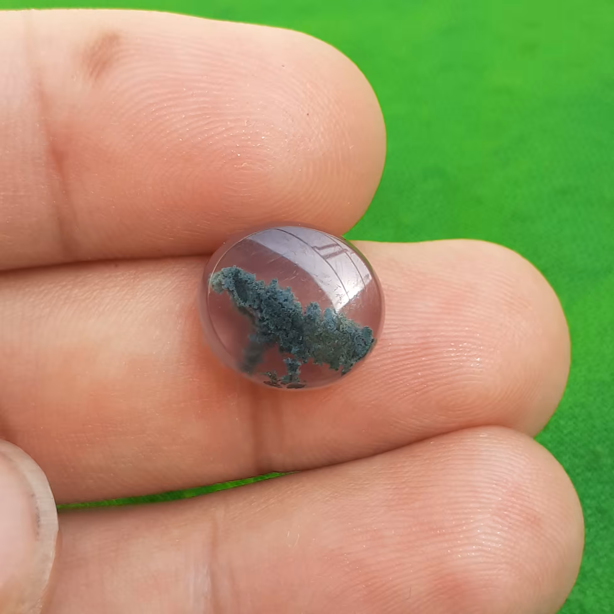 عقیق سوسنی شجر  خزه ای طبیعی و معدنی 