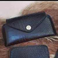 قاب عینک چرمی دوخته شده با چرم گاوی پریما مشکی مناسب برای انواع عینک 