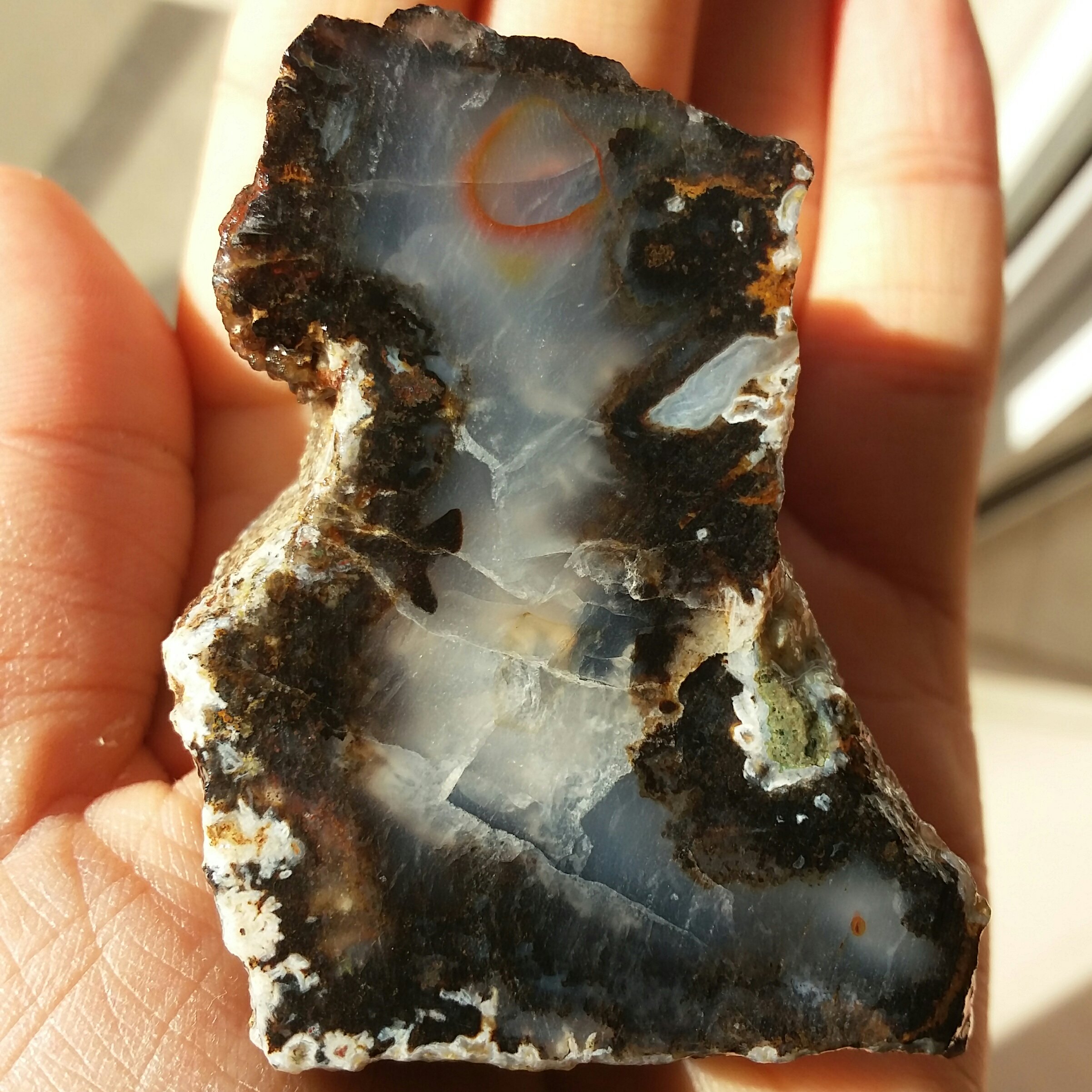 اسلایس سنگ راف عقیق سلیمانی رنگی محشر  100درصد طبیعی با قابلیت ساخت چندین نگین محششششششر