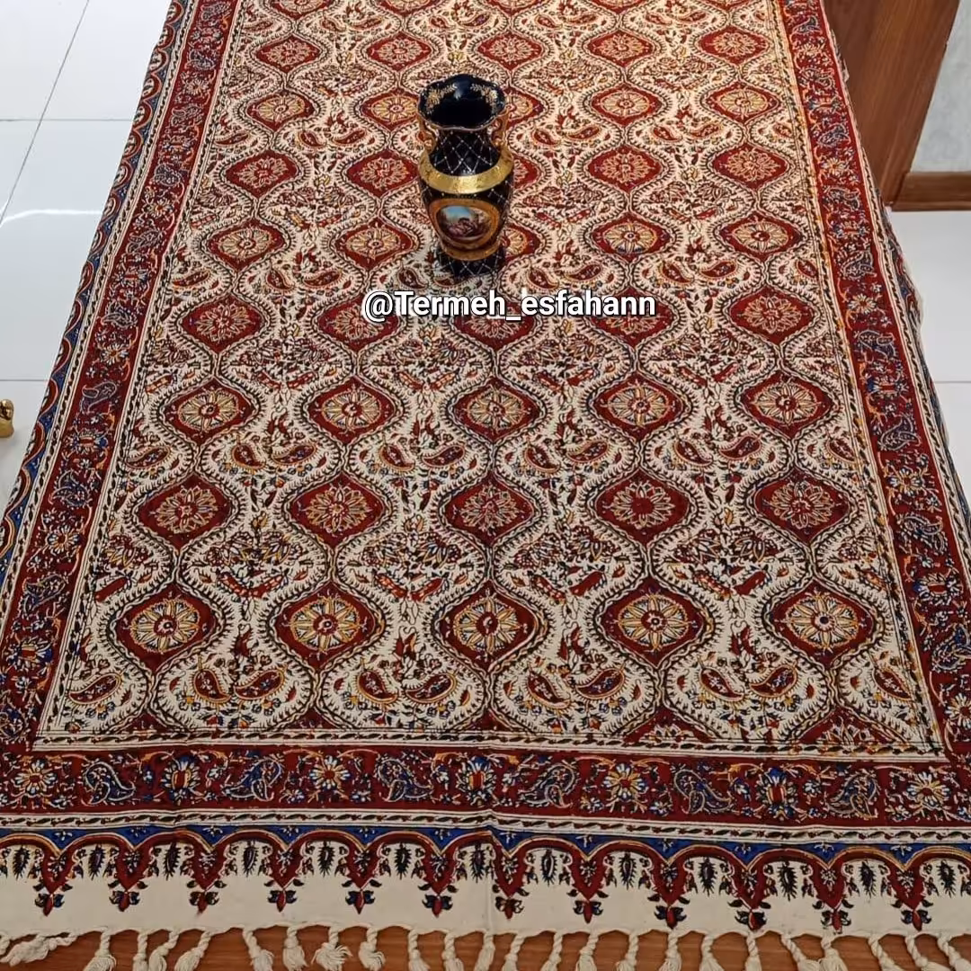 سفره قلمکاری طرح فلفلی