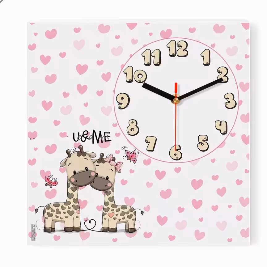 ساعت دیواری اتاق کودک طرح زرافه و قلب کد 1150