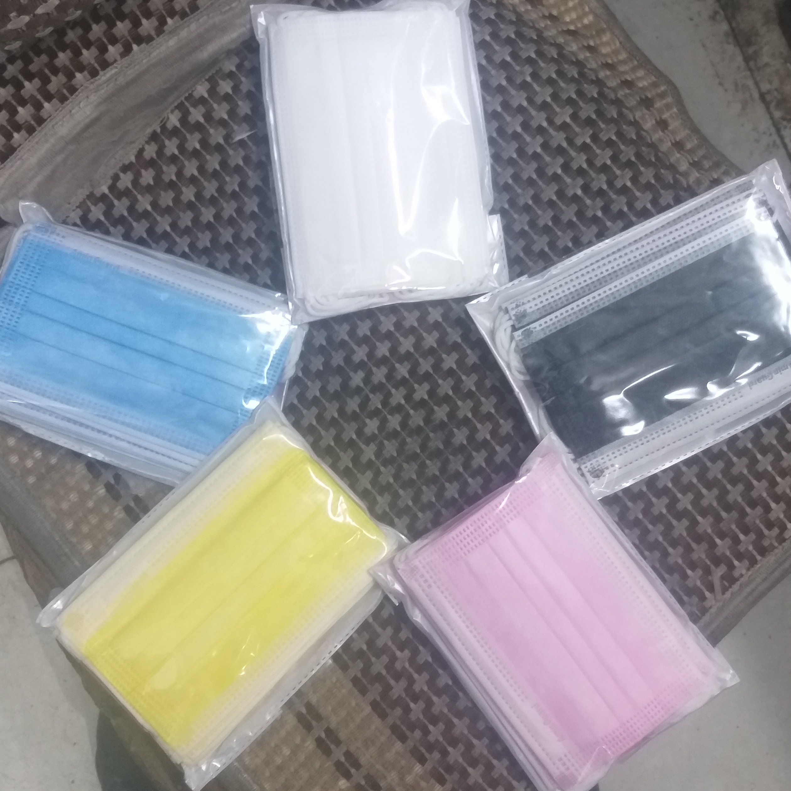پک 50عددی ماسک کودک سه لایه بدون طرح