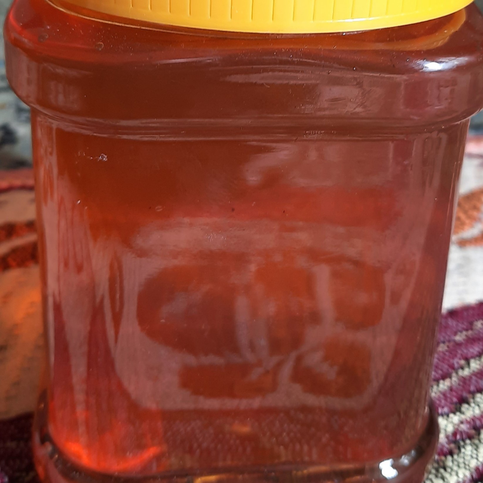 عسل گیشنیز