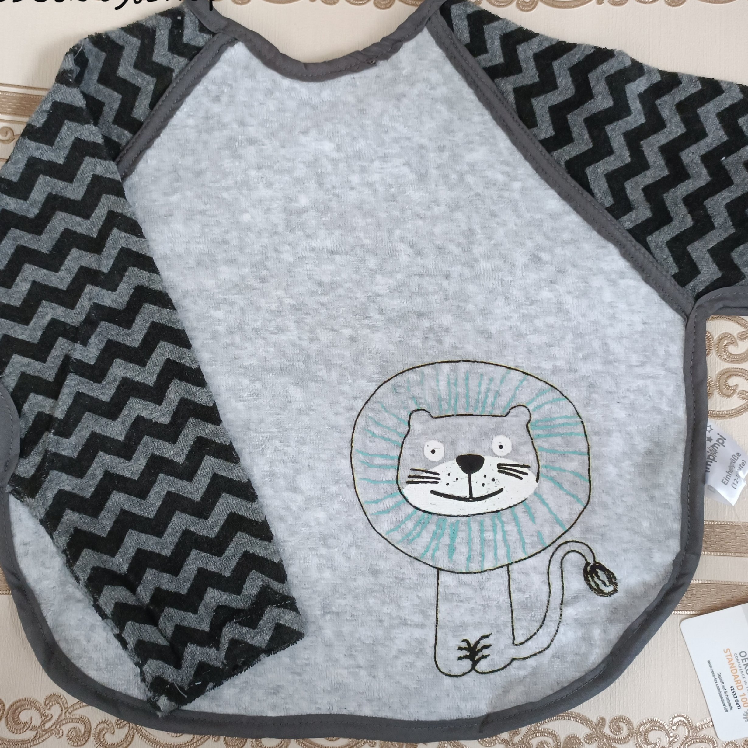 بچه گانه، پیشبند غذای لباسی حوله ای