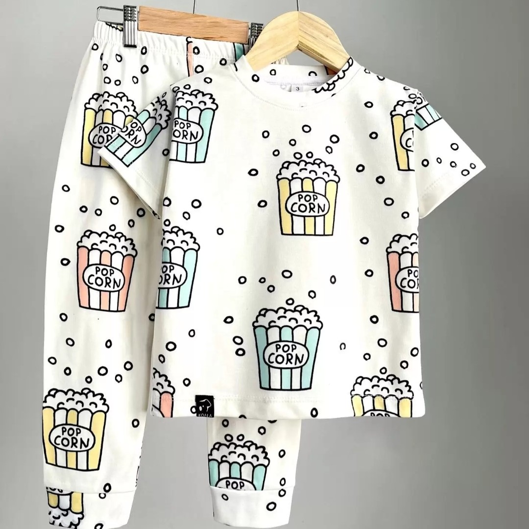 تیشرت و شلوار بچگانه سایز 1 و نیم سال تا 8 سال طرح پاپ کرن ارسال 