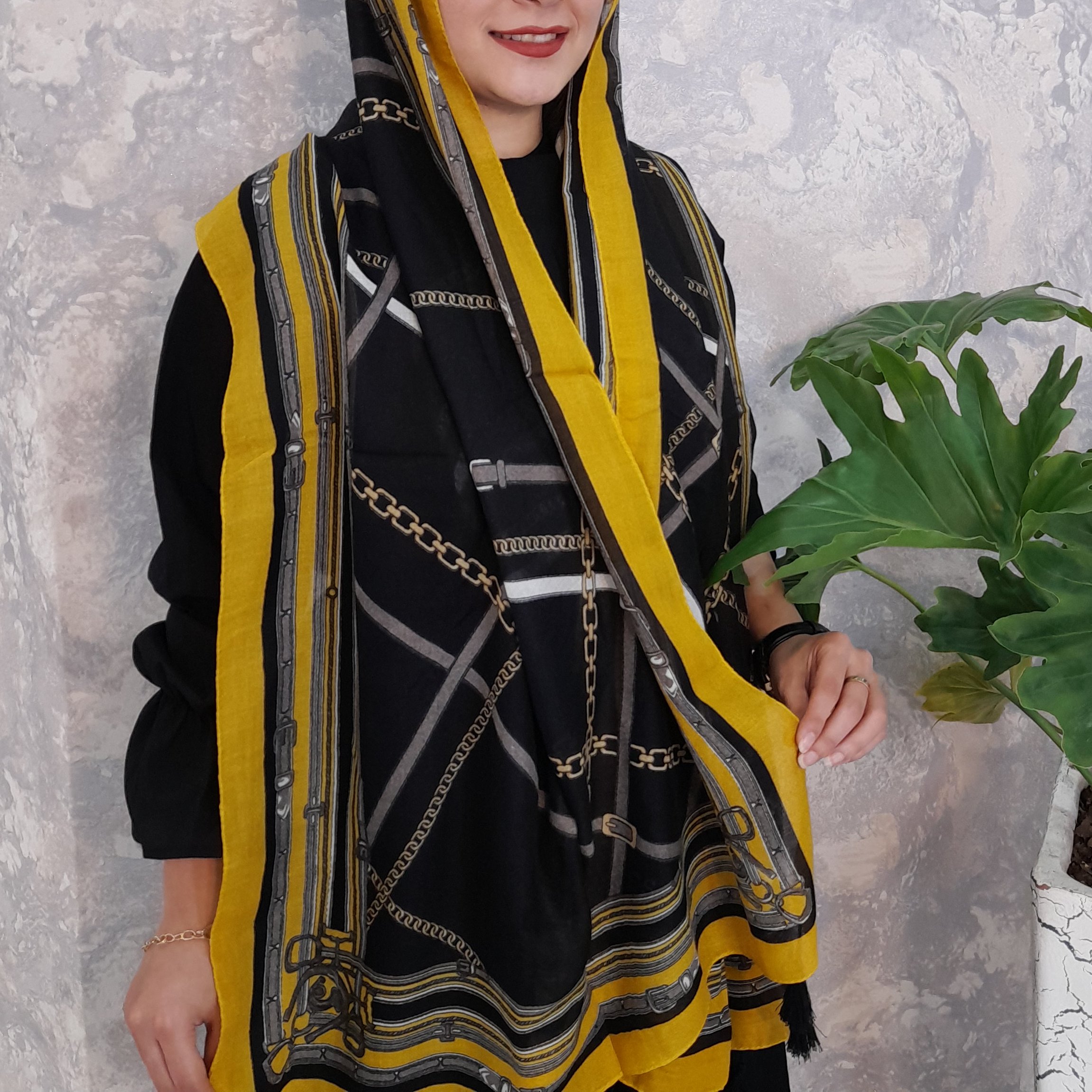 شال بهاره ی زرد و مشکی