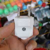 دوشاخه تپل برق