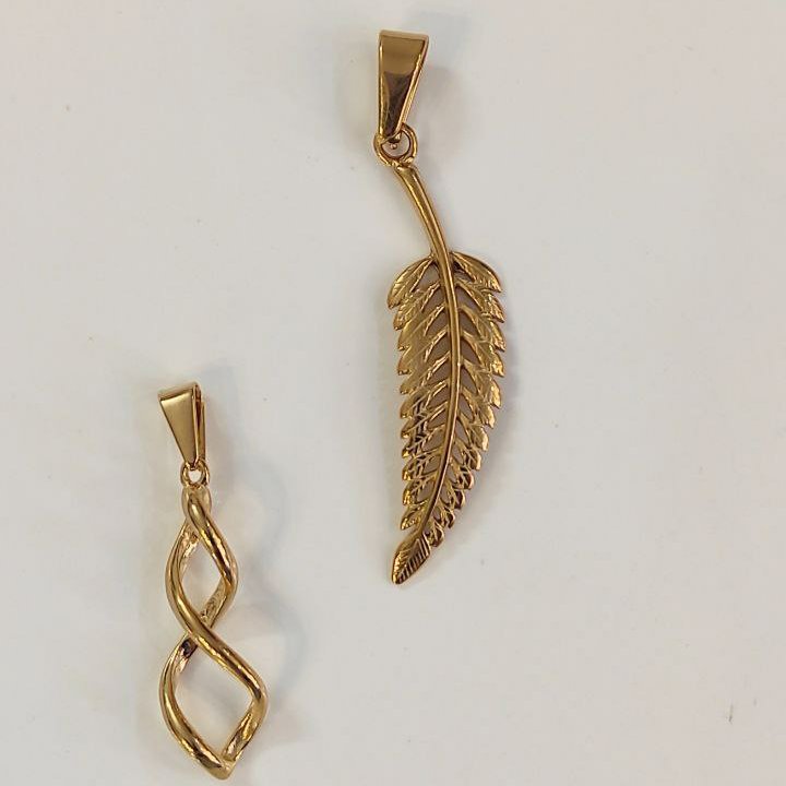 اویز طرح برگ