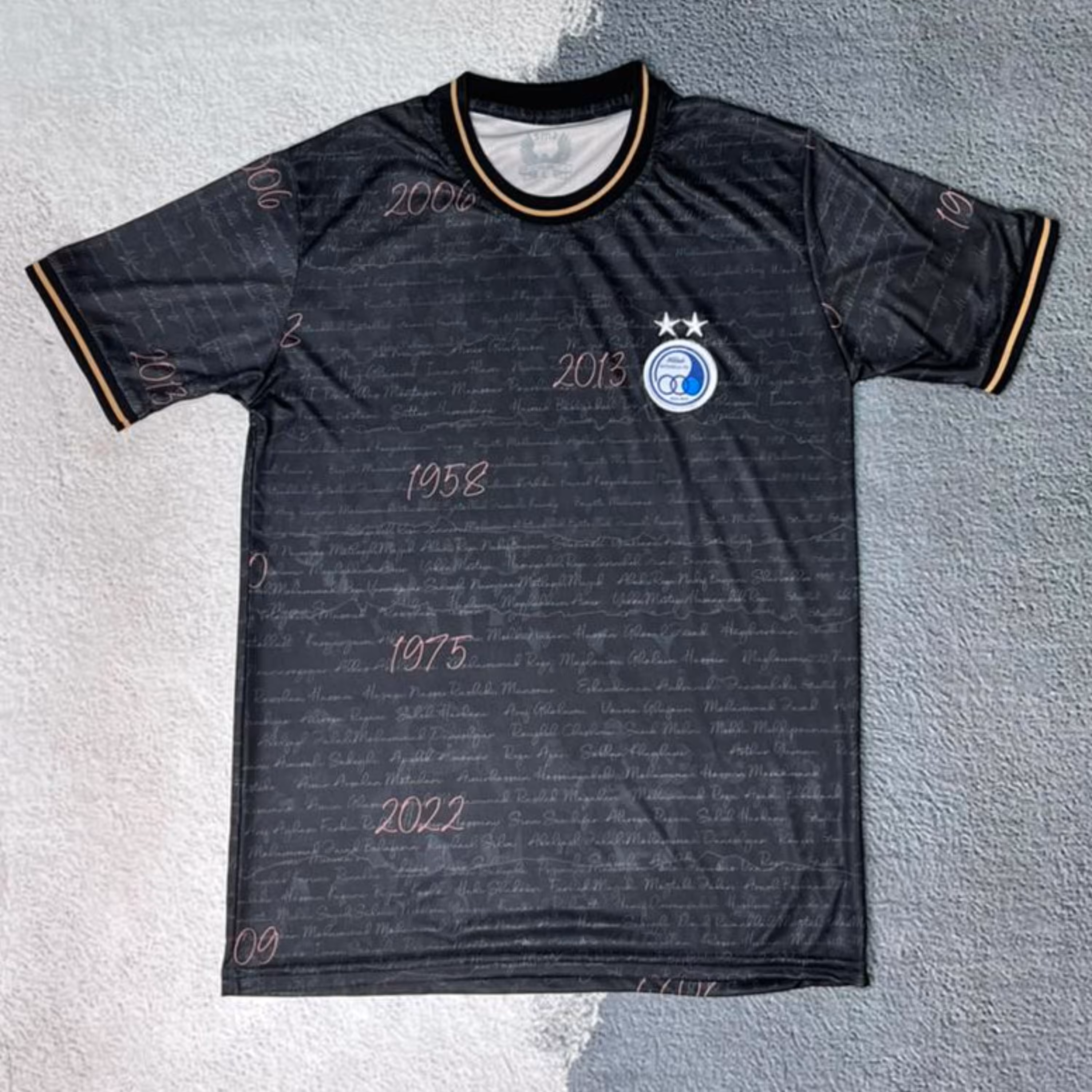 کیت طرح ویژه استقلال