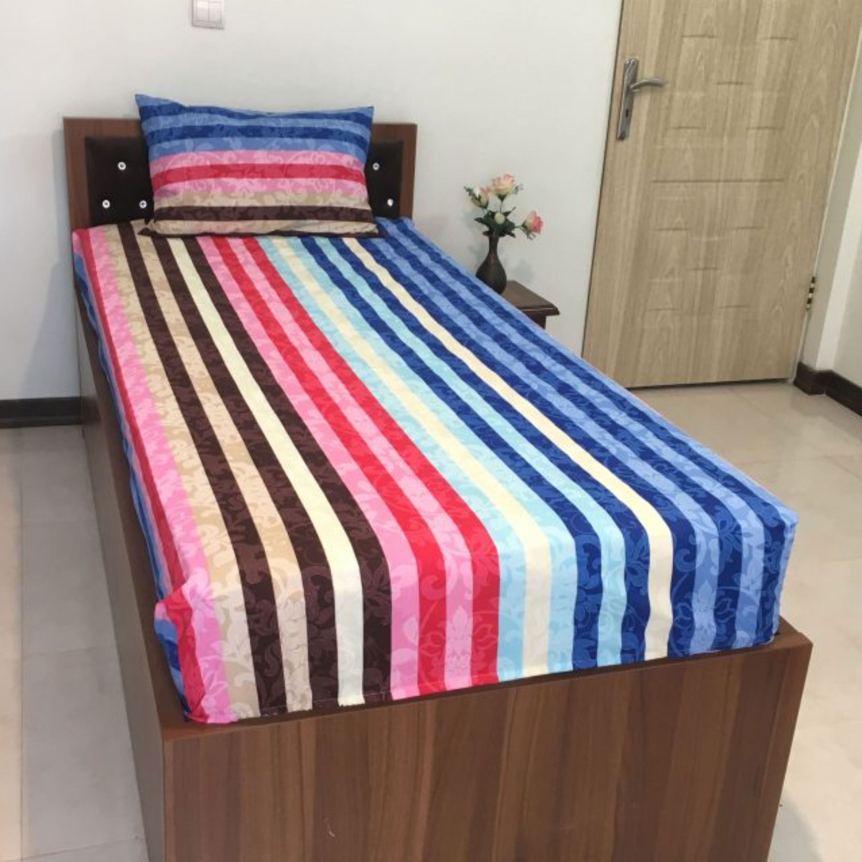 حراج روتختی کشدار یک و نیم نفره عرض 120 (2 تیکه) پارچه تترون مدل پیام آبی صورتی