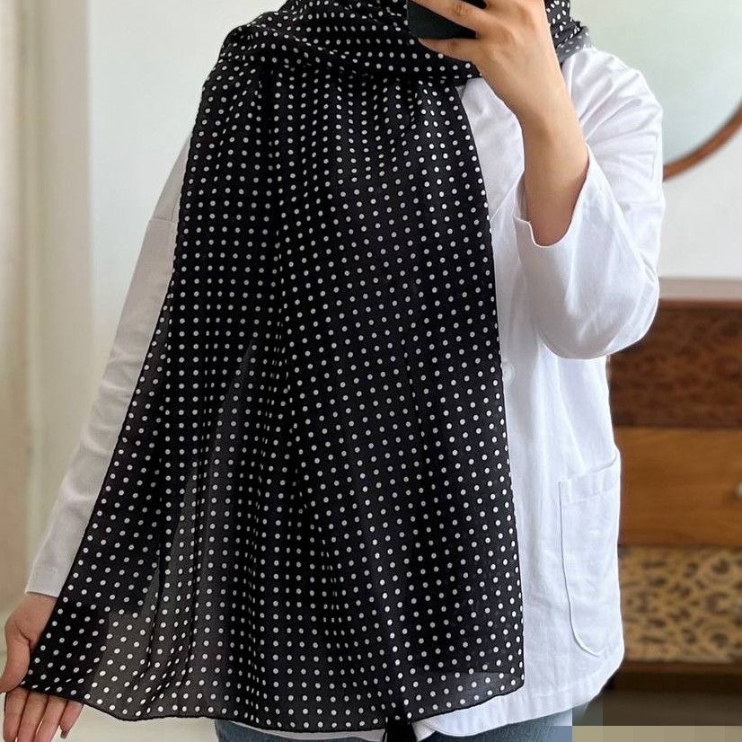 شال نخی صابونی منگوله دار وارداتی دور دوخت