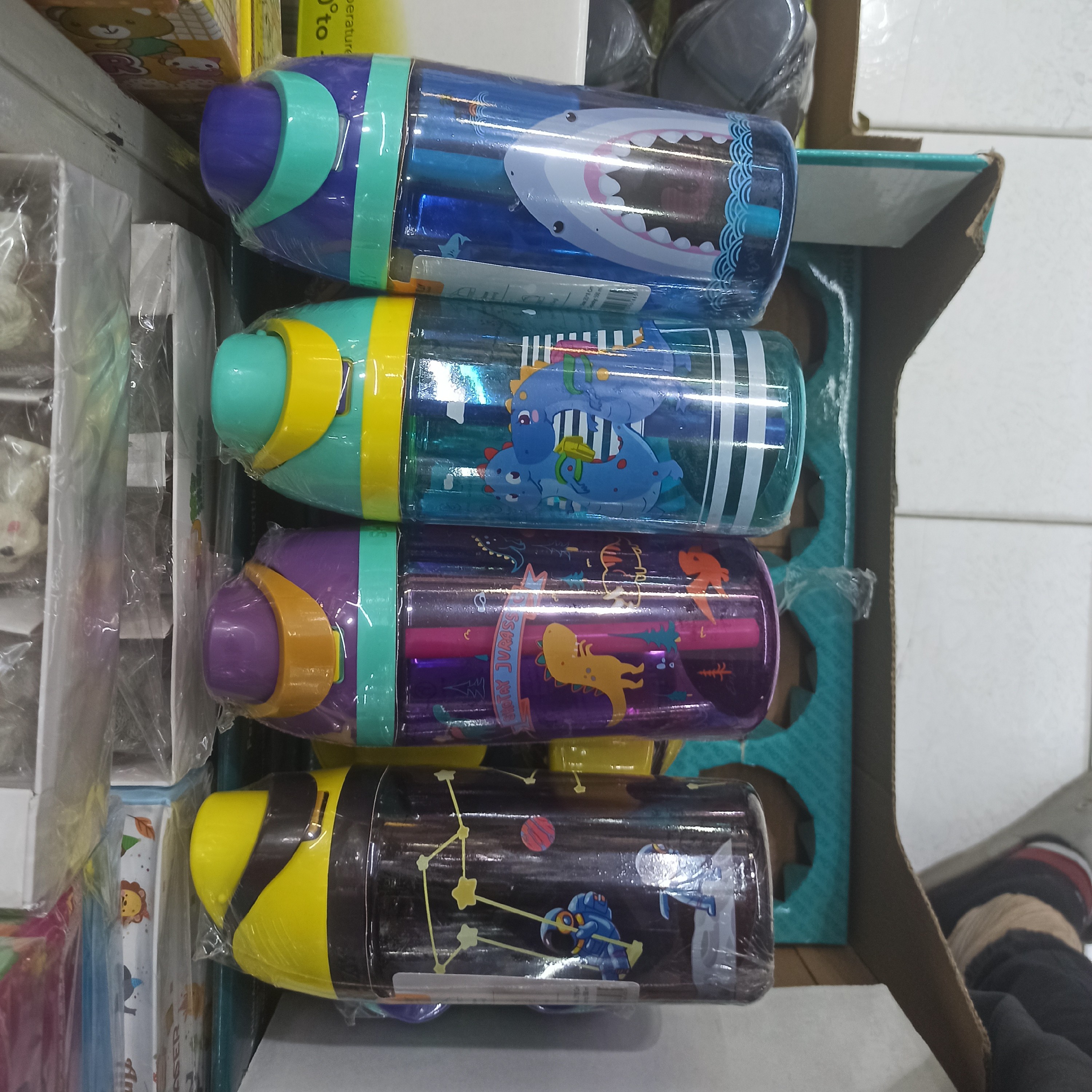 قمقمه دانش آموزی شوتای طرح کودک و نوجوان