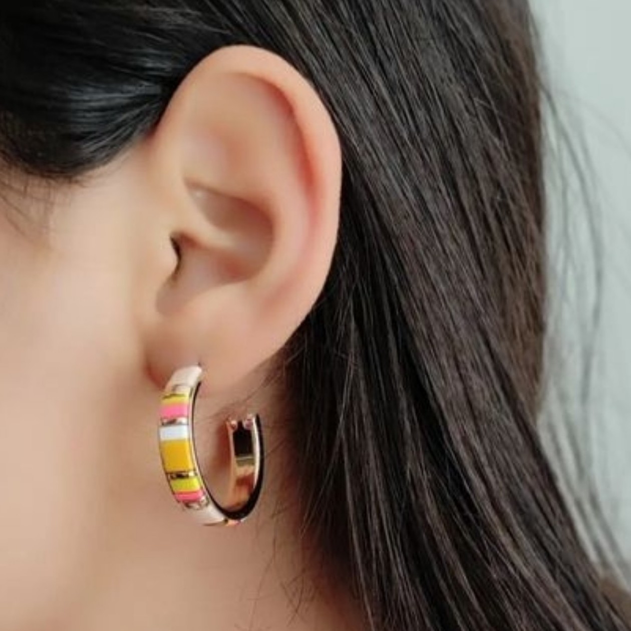 گوشواره زنانه گوشواره حلقه ای گوشواره ضد حساسیت گوشواره فانتزی گوشواره استیل گوشواره رنگی گوشواره مینیمال گوشواره ترند