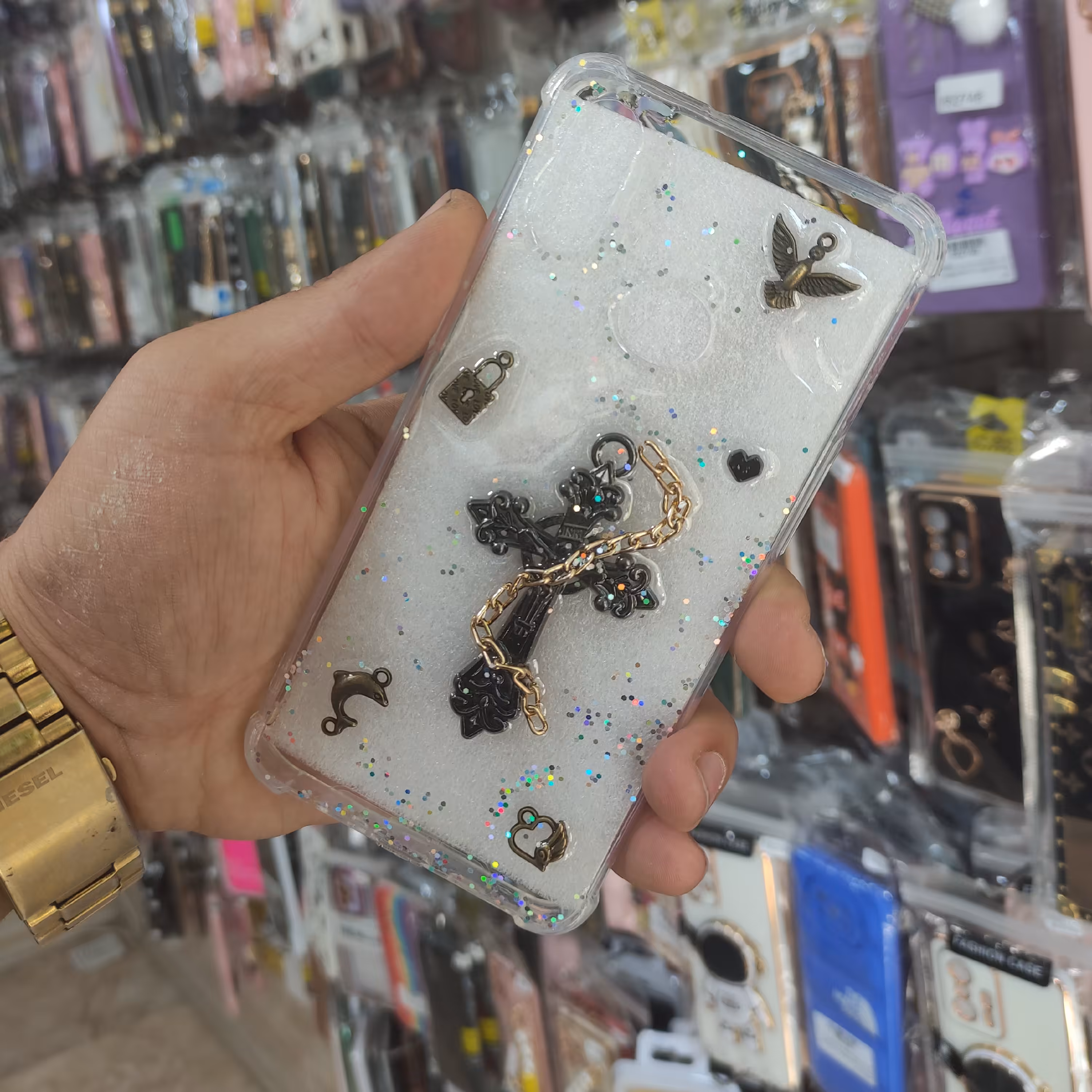 قاب رزین کاری خفن  برای مدل گوشی سامسونگ a10s