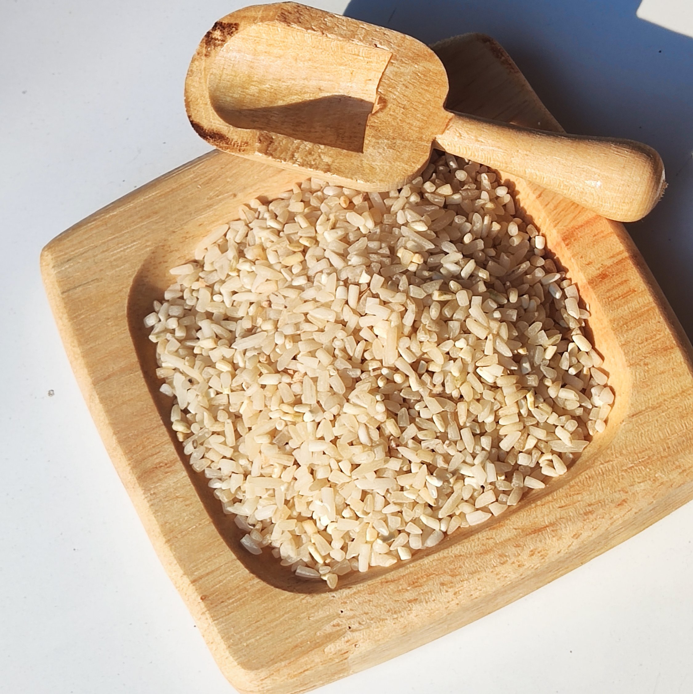 برنج نیمدانه هاشمی دودی (سنتی_هیزمی) بسته 10 کیلویی💢ارسال رایگان با خرید3بسته💢
