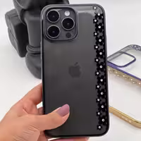 کاور دیویا طرح گل مناسب برای گوشی موبایل اپل iphone 14 pro max رنگ مشکی