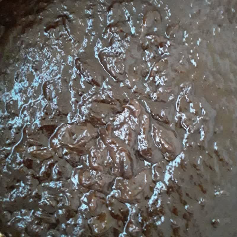 رب آلوچه محلی گیلان....بسیار تمیز وخوش طعم ،غلیظ وباصرفه پخت تازه