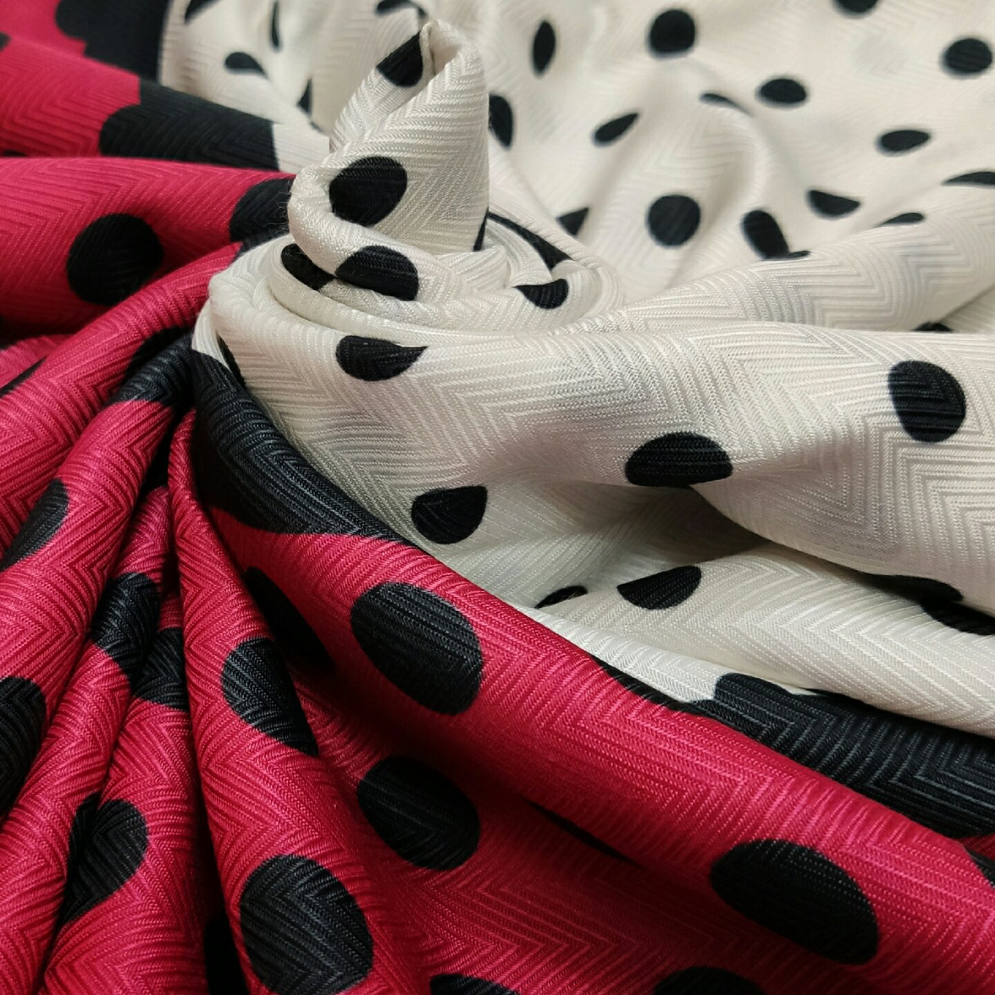 روسری نخ ابریشم توپی شیک ارسال رایگان