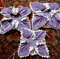 سه عدد دمکنی به شکل گل