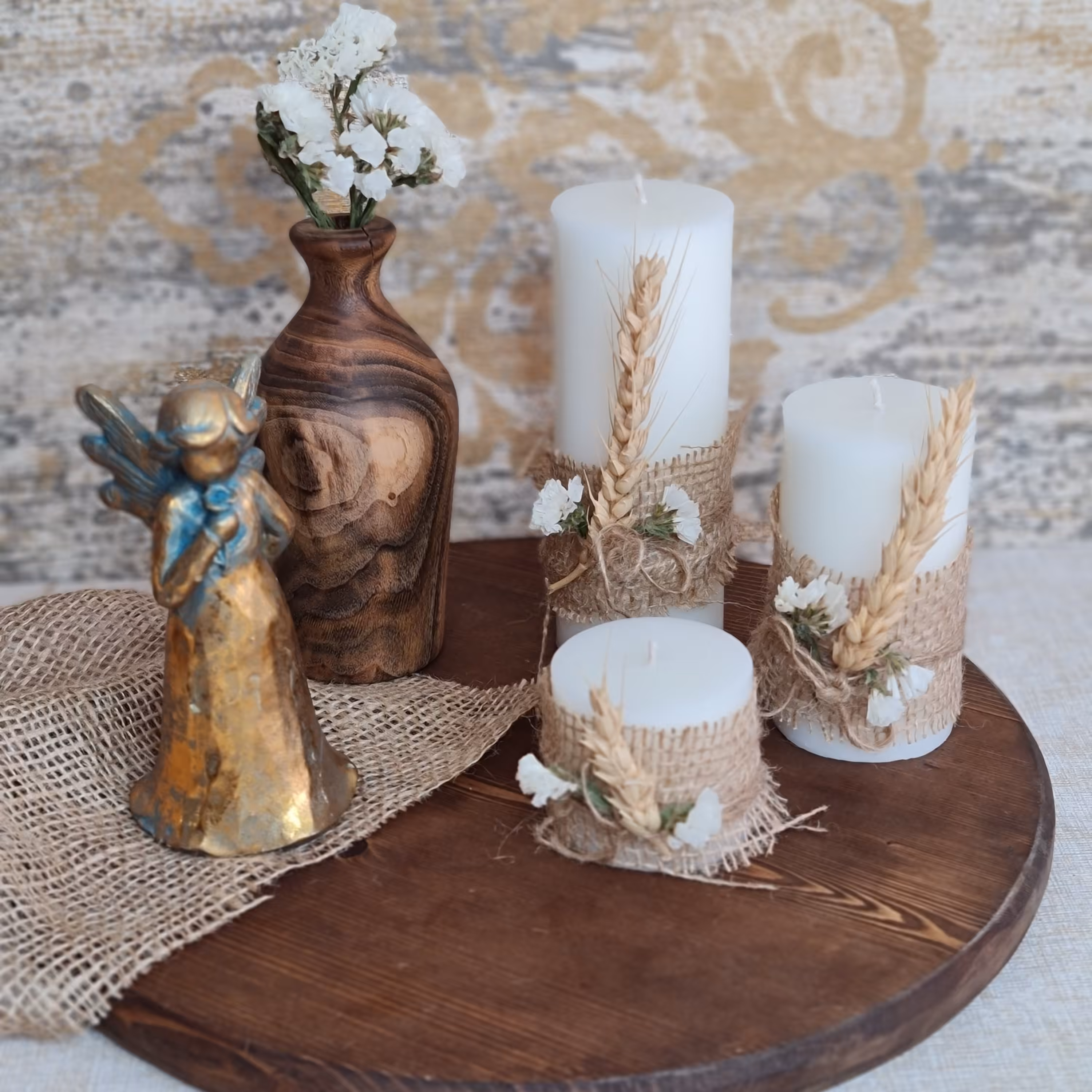 شمع استوانه ای با ساعت سوخت بالا و قابلیت سفارش با رنگ های مختلف.ارتفاع5؛10و15سانت قطر 6سانت