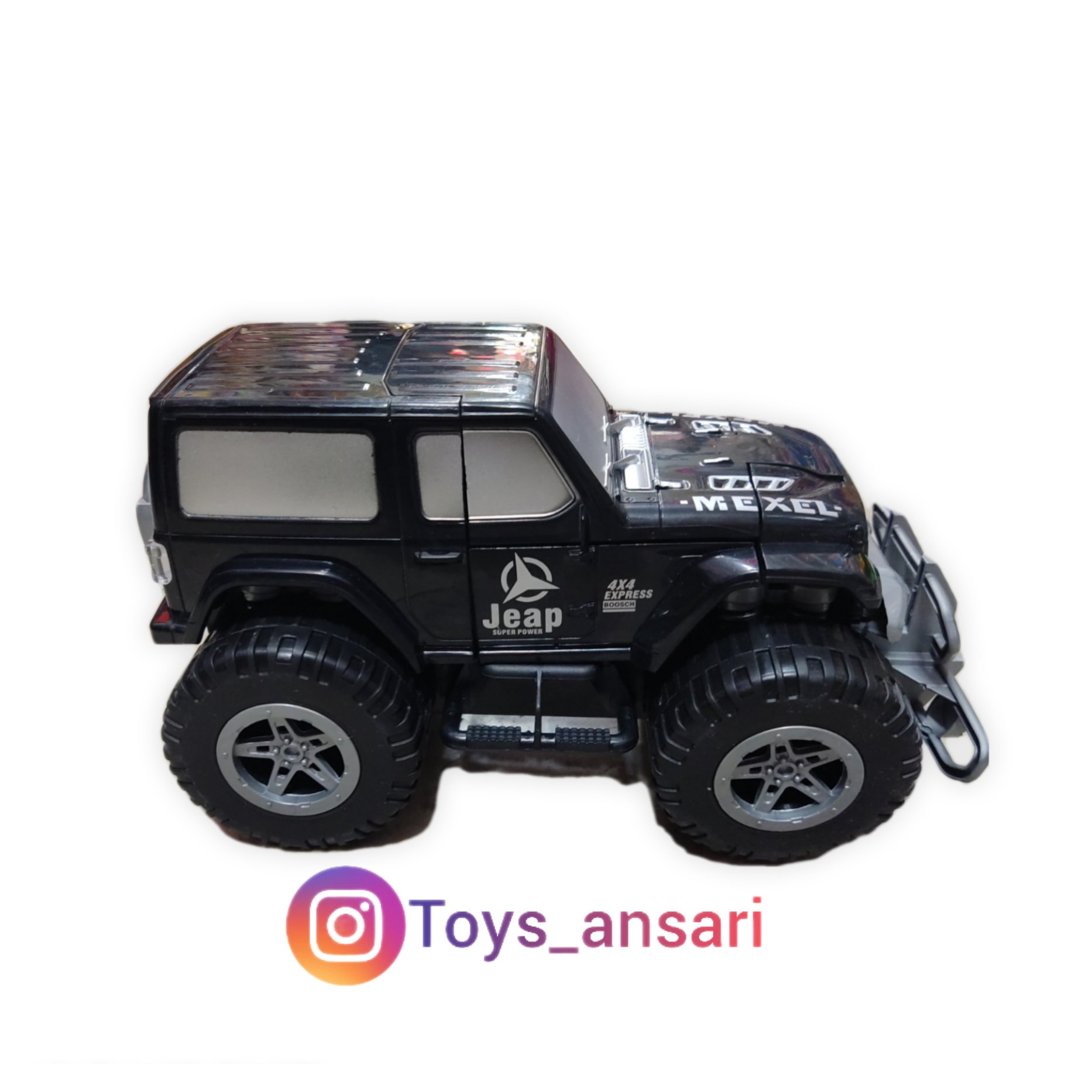 ماشین (Jeep) تبدیل شونده دو کاره