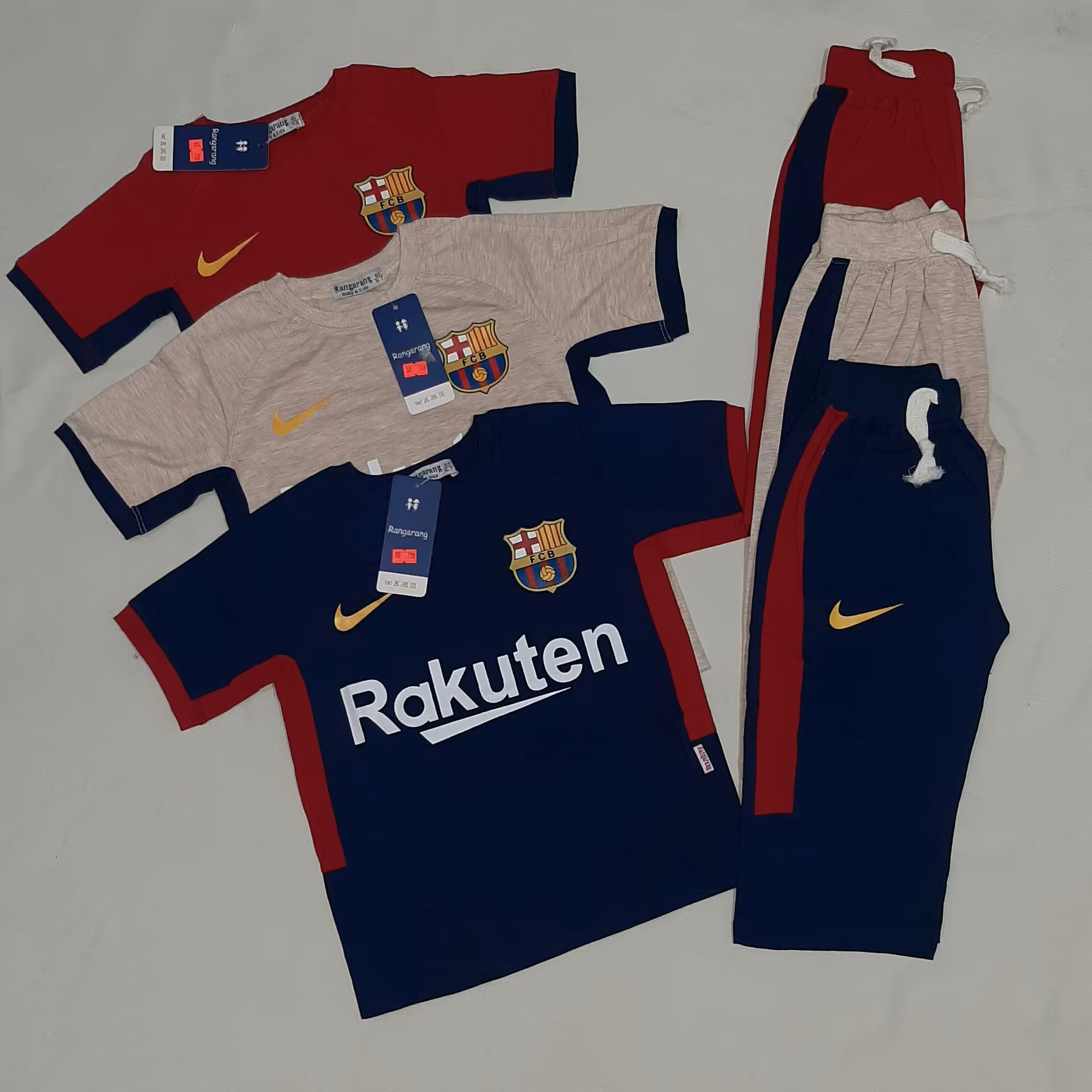 تیشرت وشلوارک