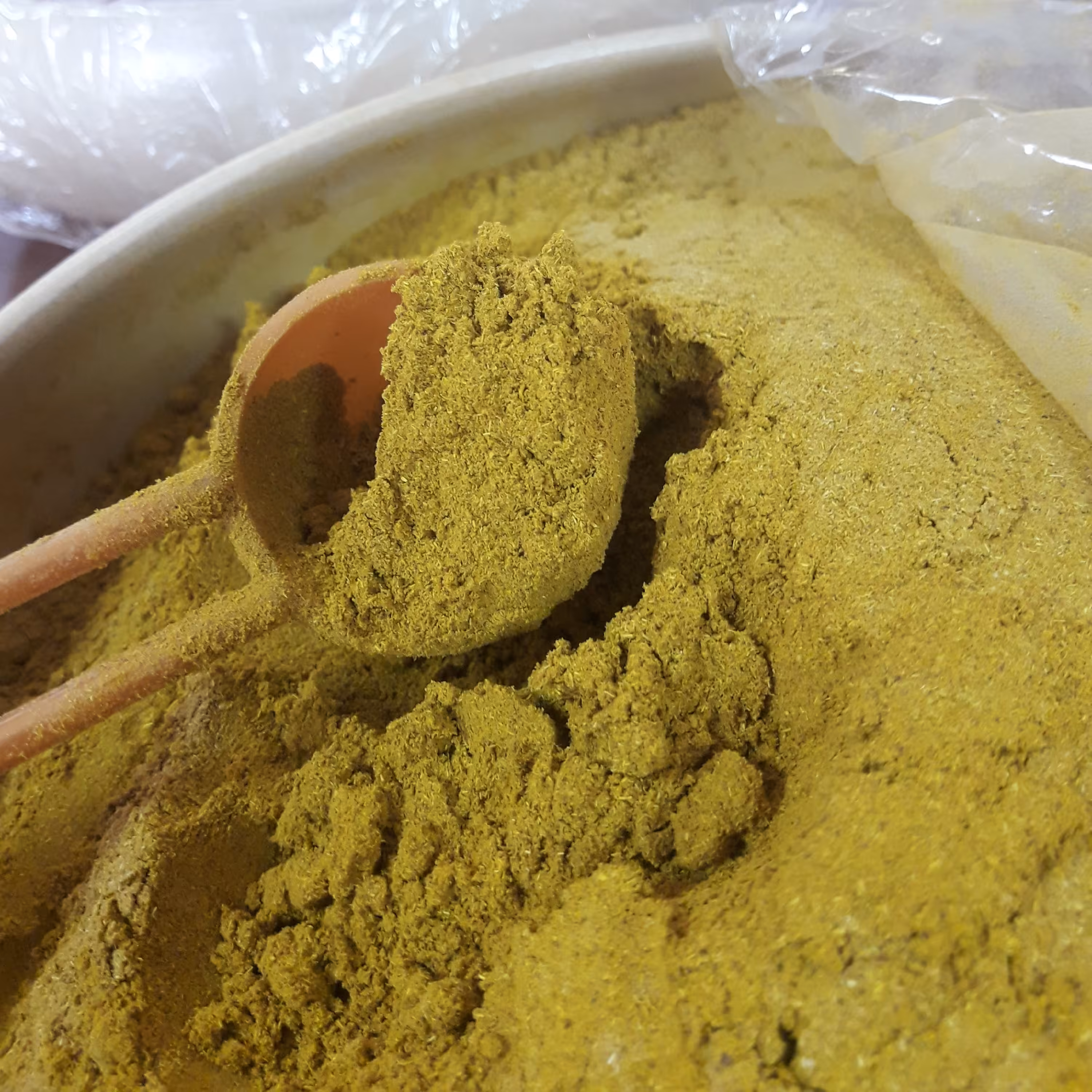 ادویه کاری 24 قلم(بسته 1 کیلوگرمی)