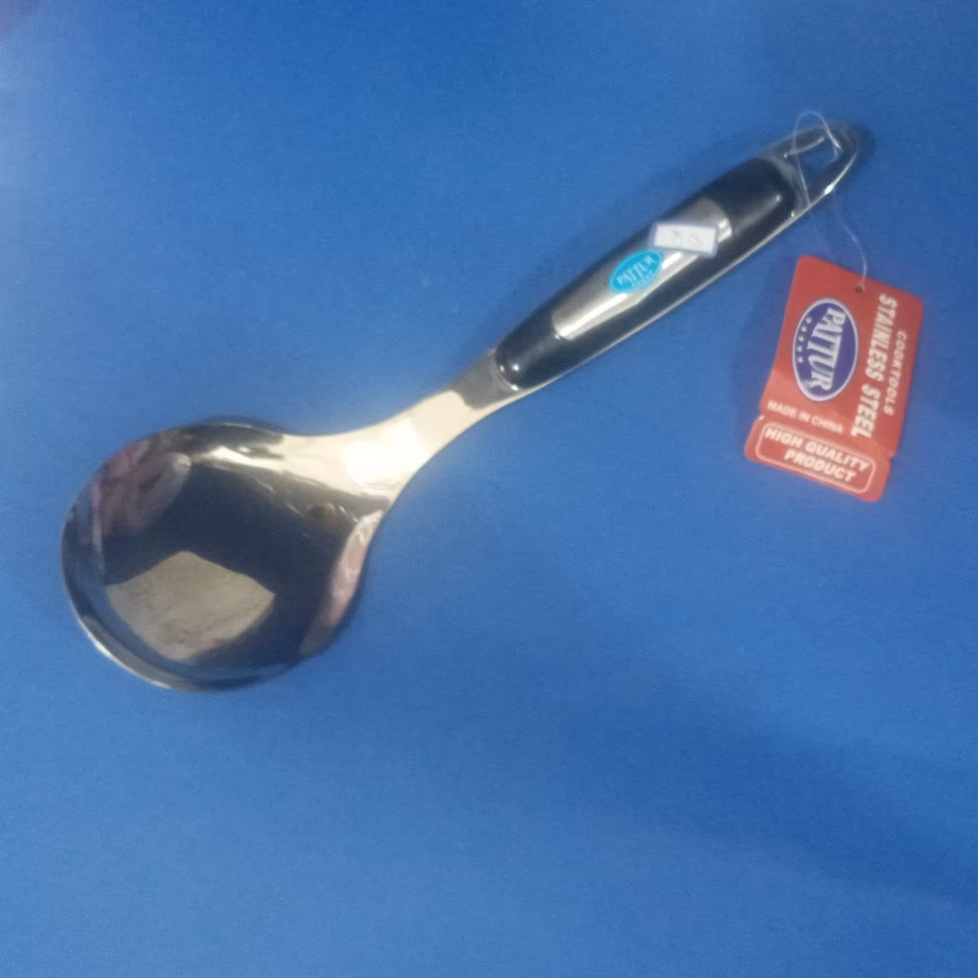 قاشق فلزی کوتا یا ملاقه خورشتی بطول 26 سانت دسته چند لایه کار شده 