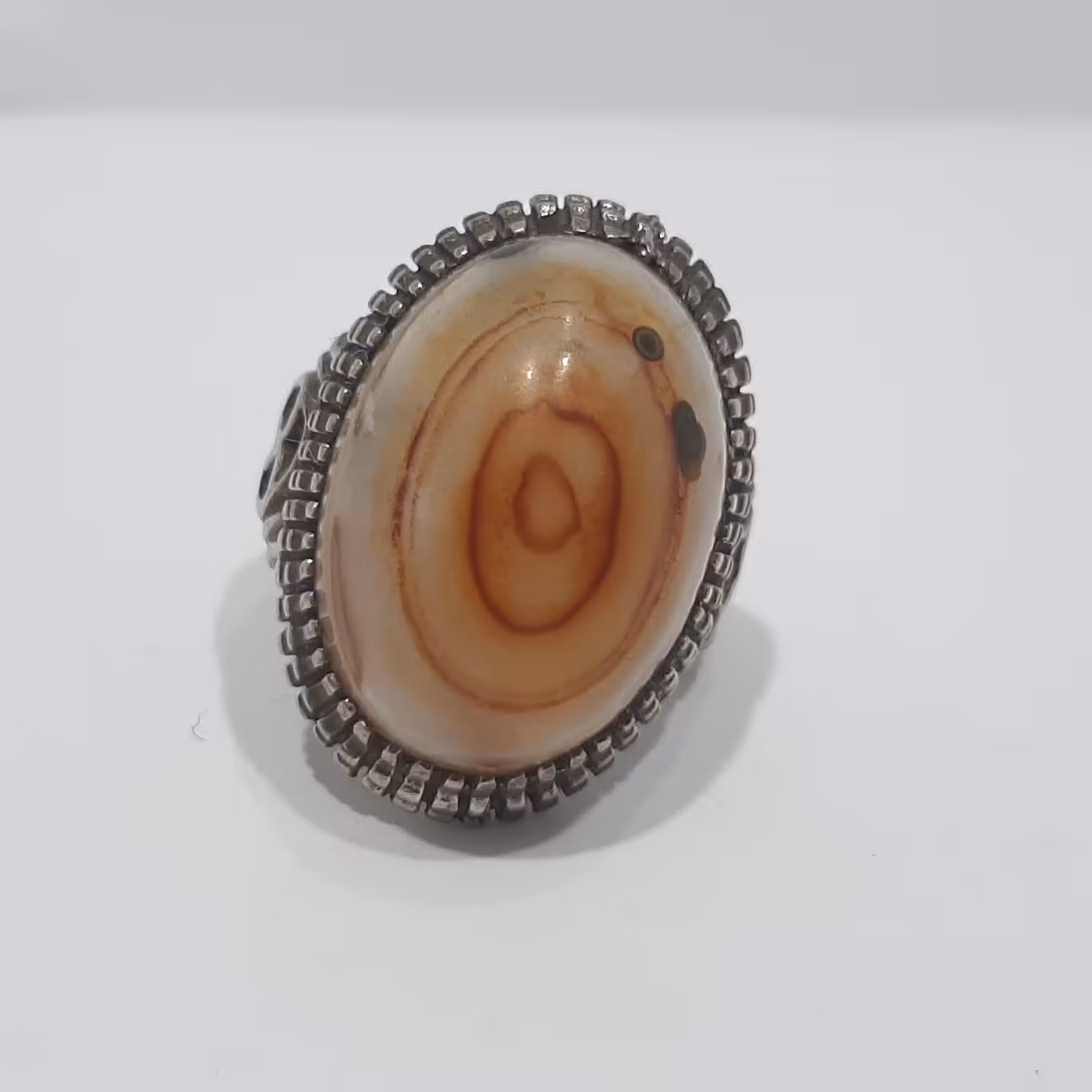 انگشتر  مردانه نگین سلیمانی چند پوست  لامه(رکاب.نقره.مهره.زیورآلات.دستبند)