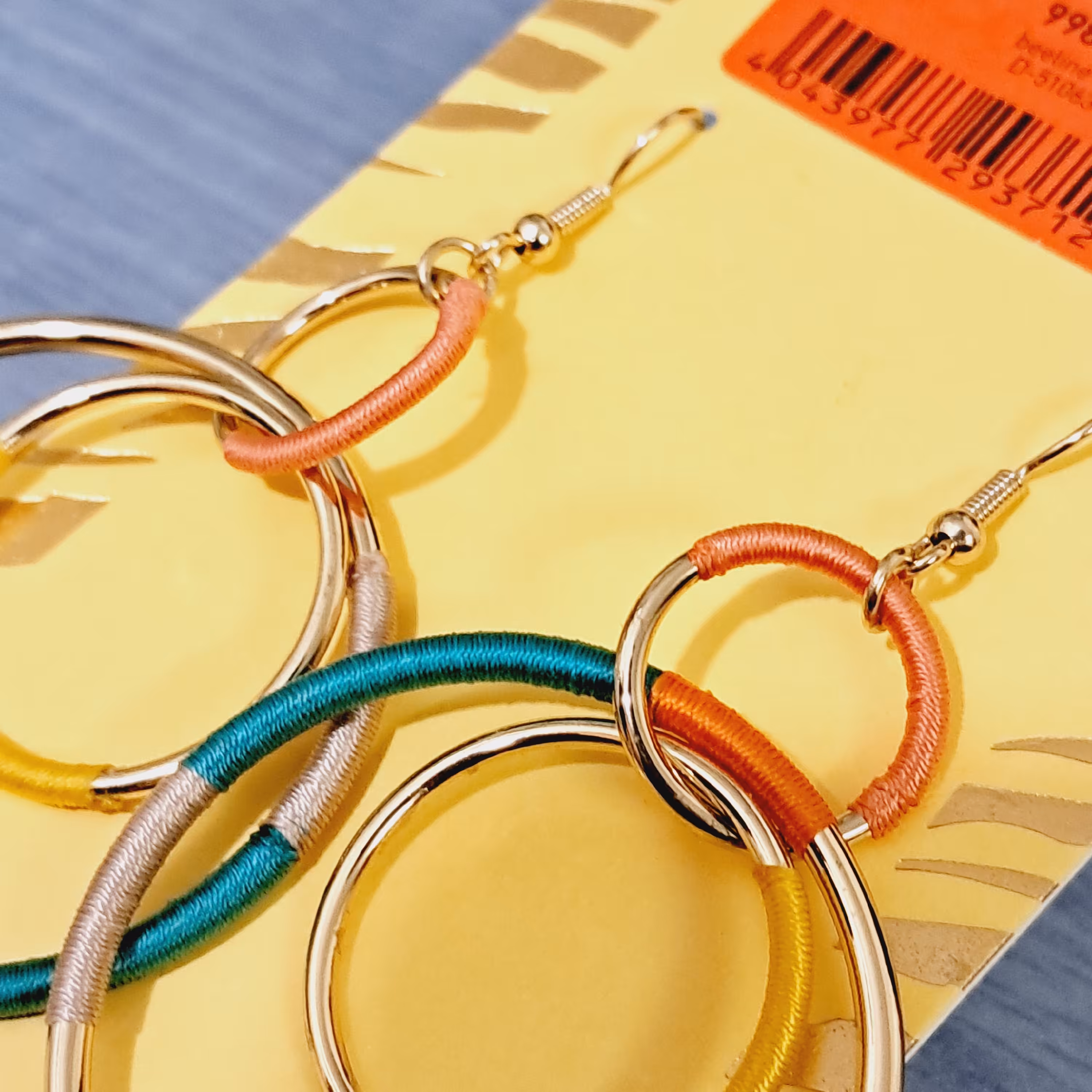 گوشواره بسیار زیبا فروش ویژه از غرفه بدلیجات.تک فروشی به قیمت عمده.محصولات رنگ ثابت مراقبتی.با خرید این محصول تخفیف بجیر