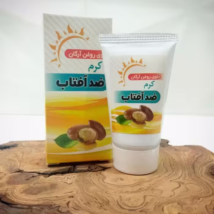 ضد آفتاب  بی رنگ بانوی خاص، کاملا طبیعی، محافظ مطمئن پوست شما 