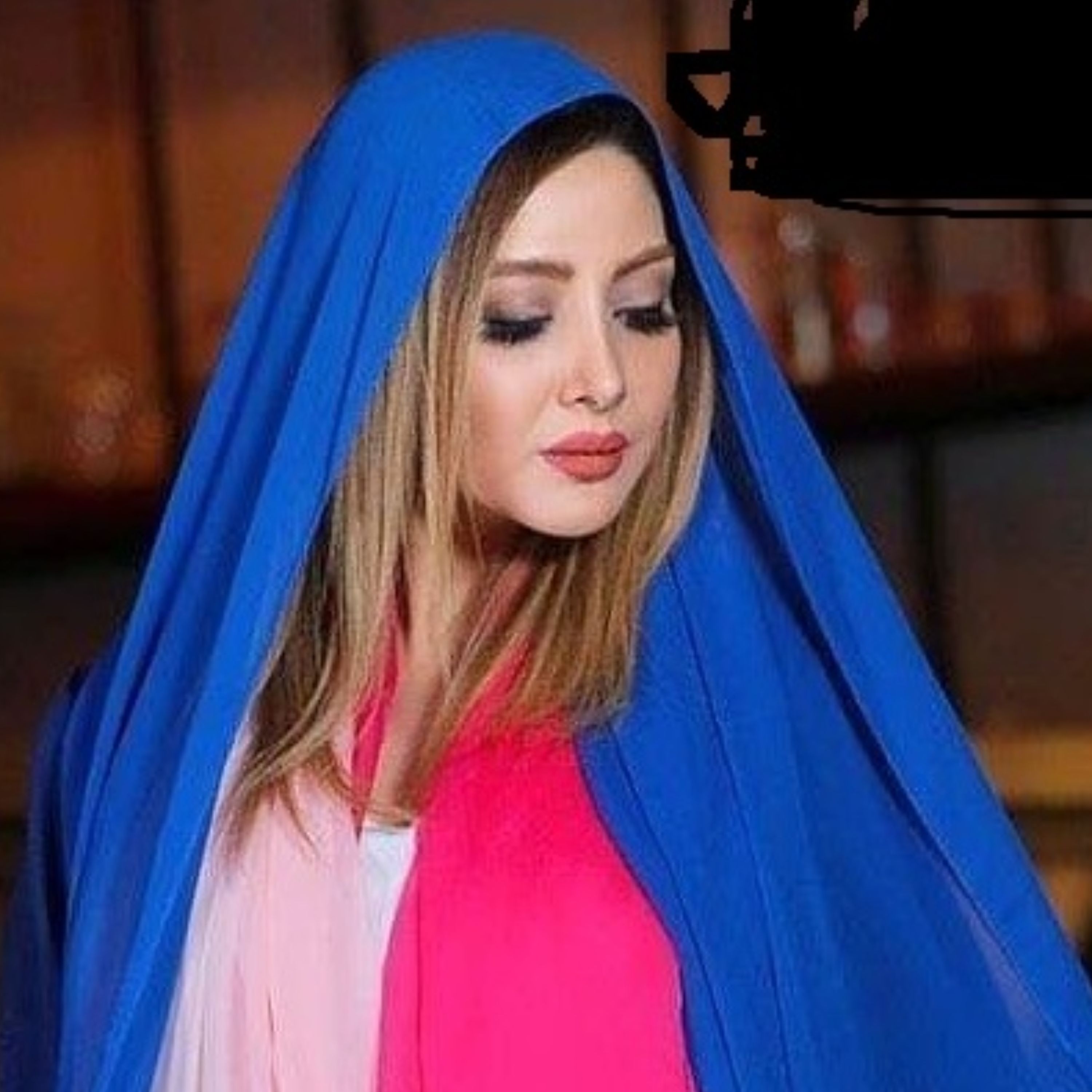 شال حریر فرش اعلا شیک جدید رنگ آبی  بدون سُر