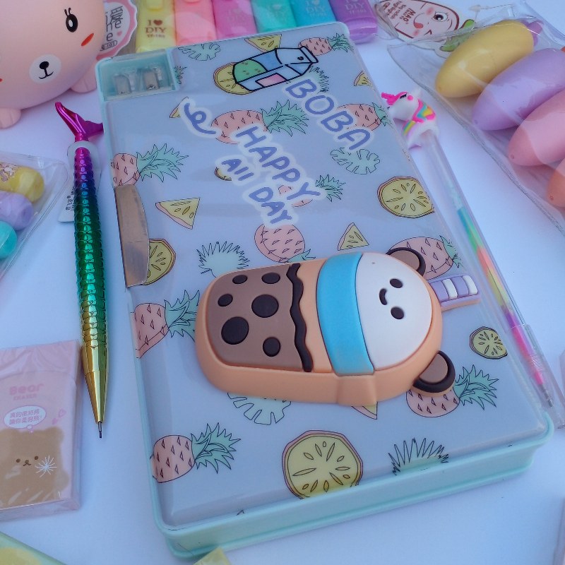 جامدادی کتابی مگنتی اسکوییشی طرح اسموتی آناناس