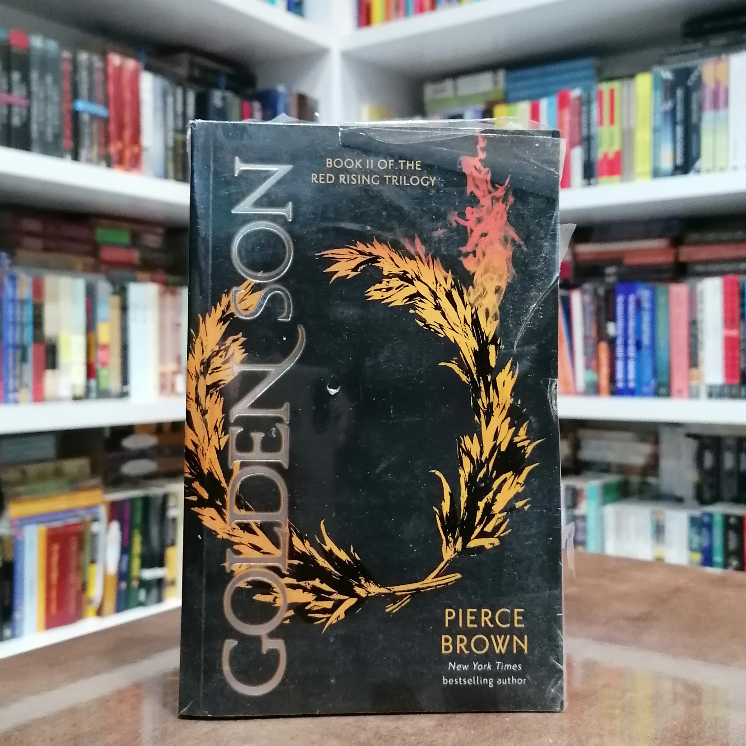 کتابGolden Son - Red Rising Saga 2 اثر Pierce Brown