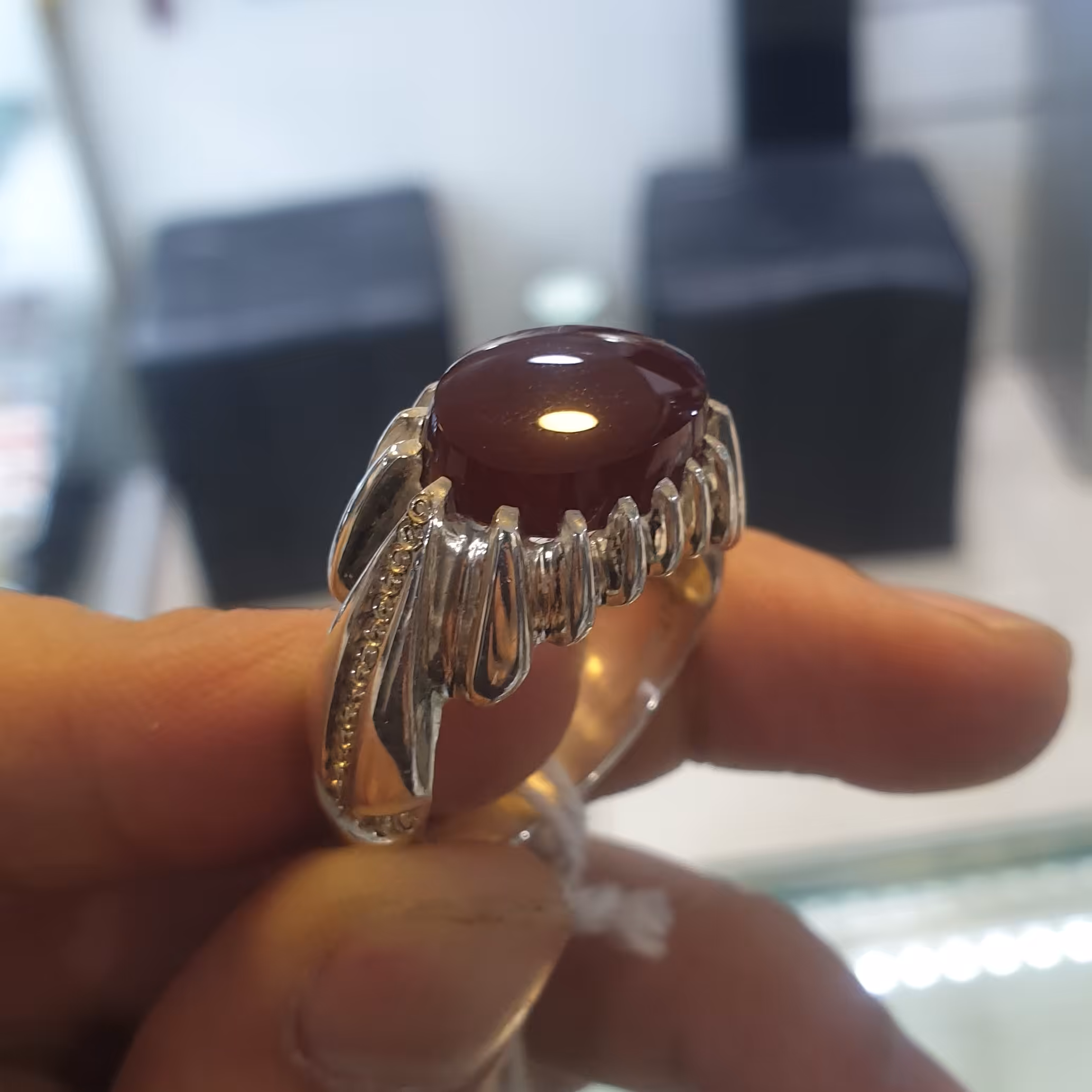 انگشتر  عقیق یمنی با رکاب دستساز