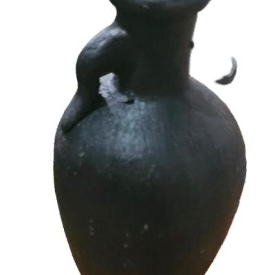 کوزه سفالی مشکی کوچک