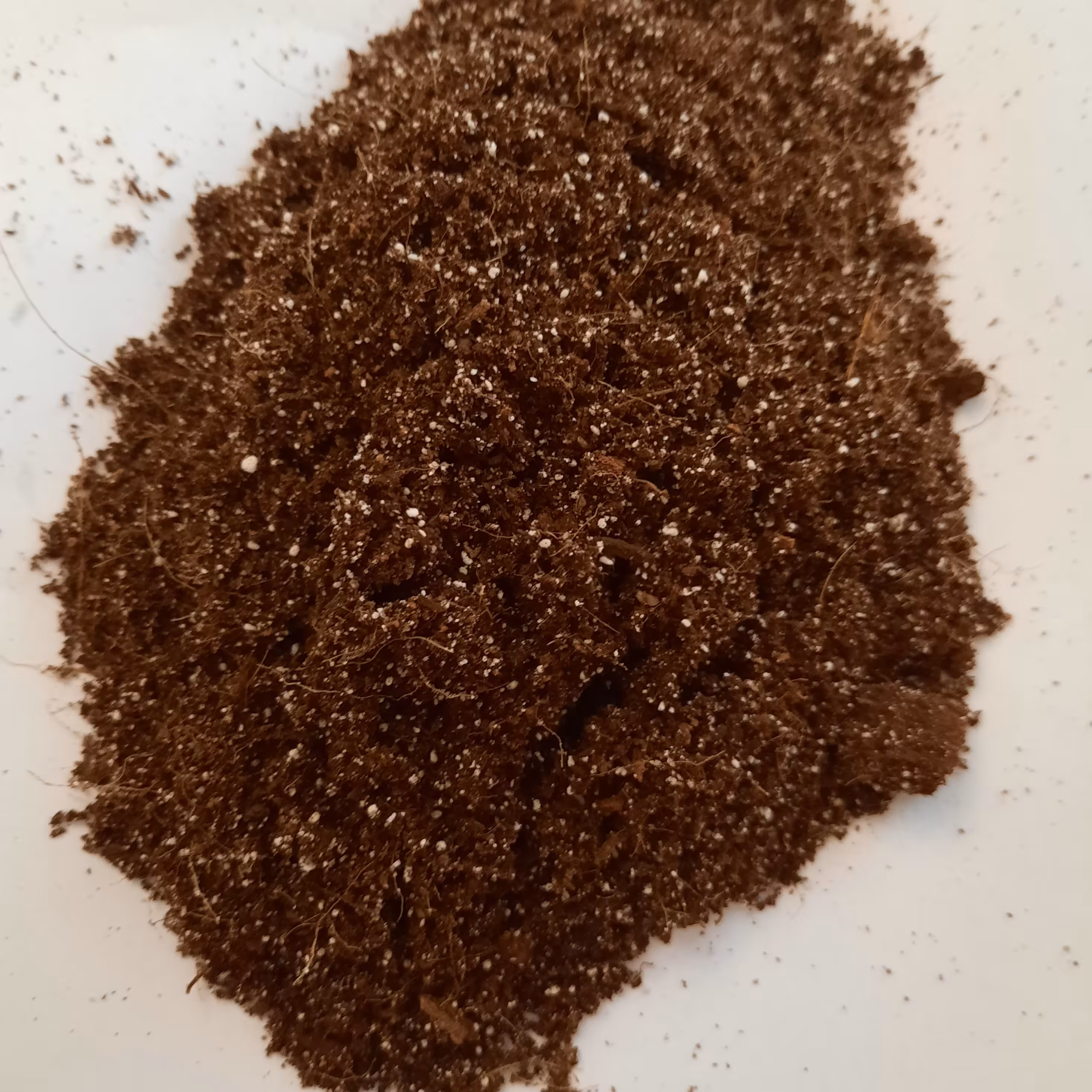 مخلوط کوکوپیت و پرلیت